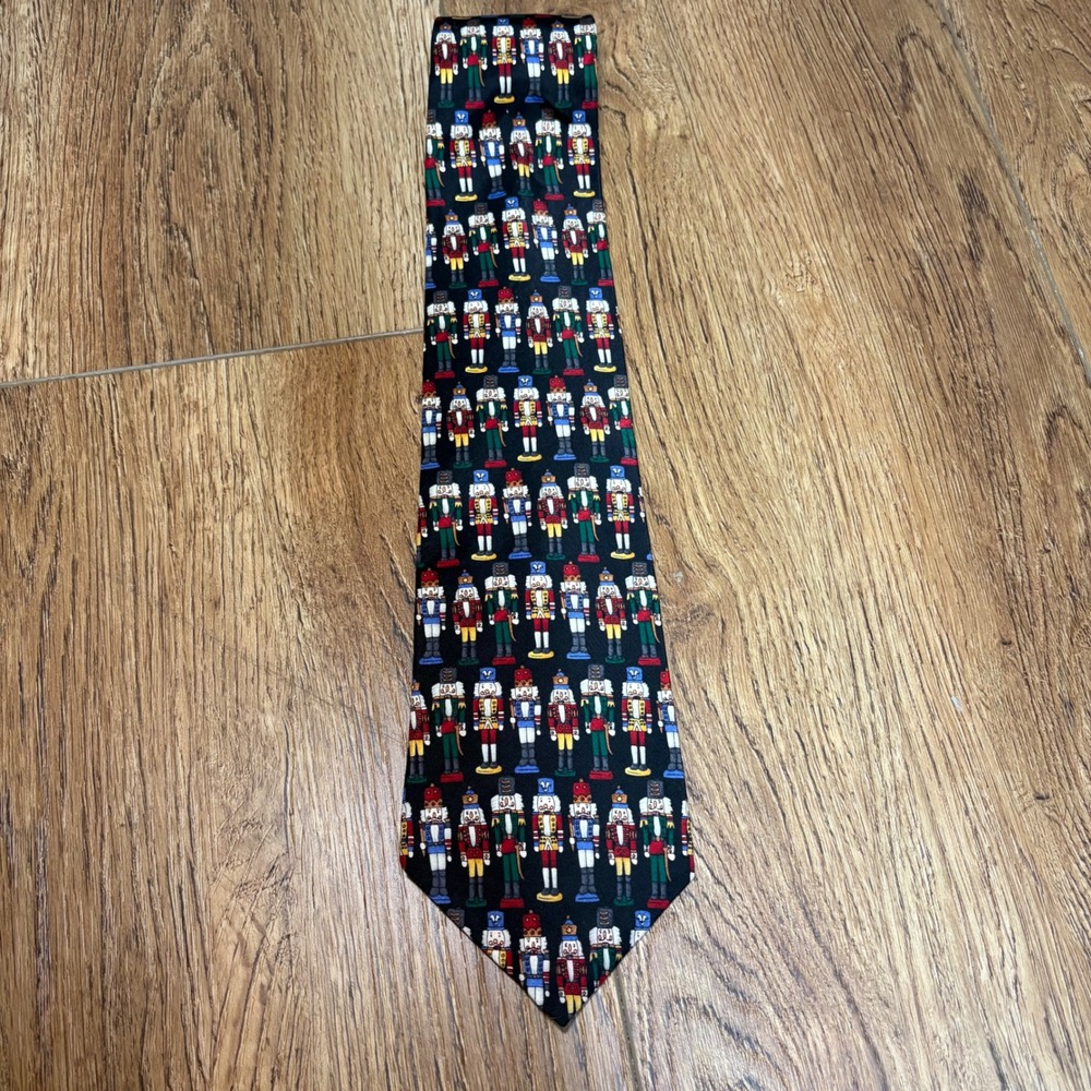 VTG UNICEF Mens 100% Silk Christmas Nutcrackers Tie Black Holiday USA made